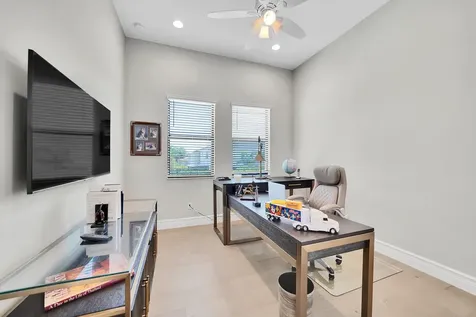 9081 Chauvet Way Boca Raton FL 33496
