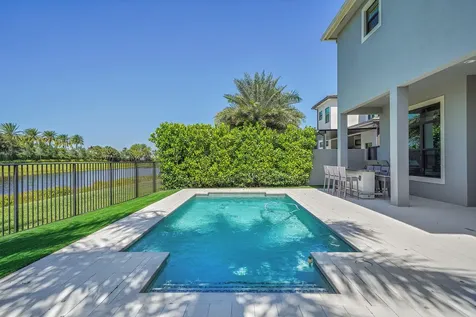 9081 Chauvet Way Boca Raton FL 33496