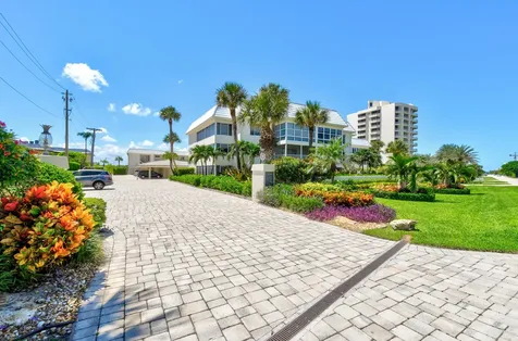 325 Beach Road Tequesta FL 33469