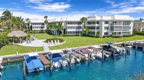 325 Beach Road Tequesta FL 33469