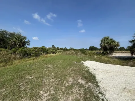 15187 NW 278th Street Okeechobee FL 34972