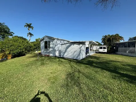 5381 Sw 35th Street Davie FL 33314