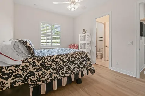 7668 Se Laque Circle Stuart FL 34997