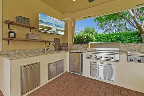 7668 Se Laque Circle Stuart FL 34997