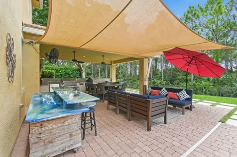 7668 Se Laque Circle Stuart FL 34997