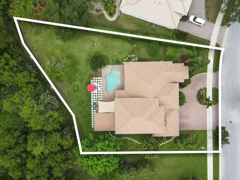 7668 Se Laque Circle Stuart FL 34997