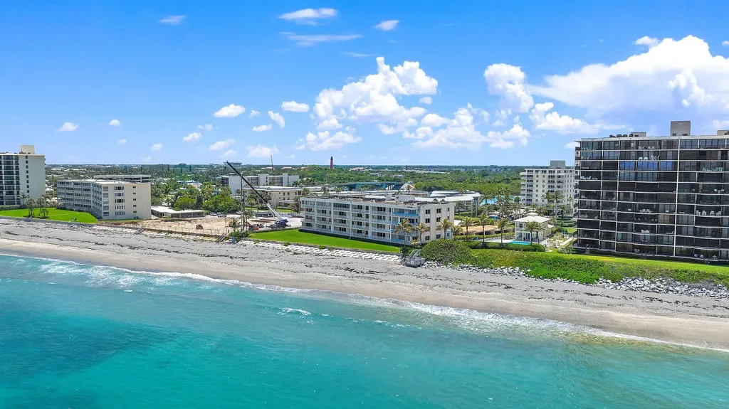 350 Beach Road Tequesta FL 33469