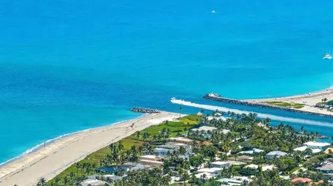 350 Beach Road Tequesta FL 33469