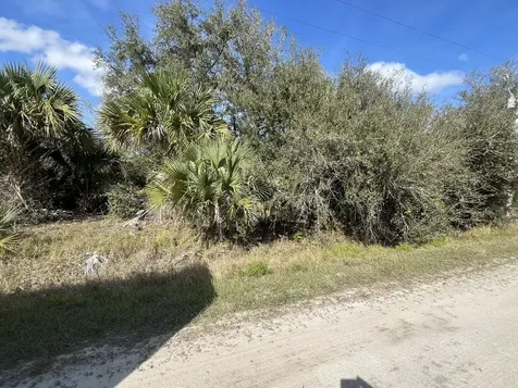 14667 NW 294th Street Okeechobee FL 34972
