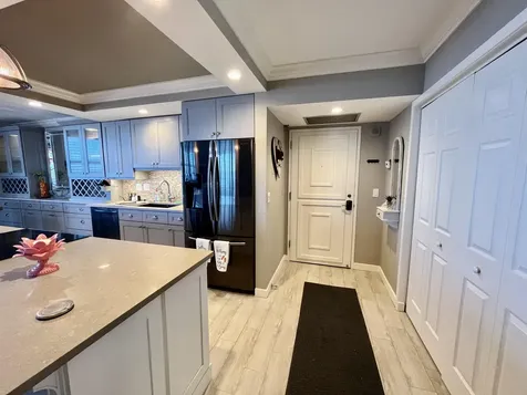 5440 N Ocean Drive Riviera Beach FL 33404