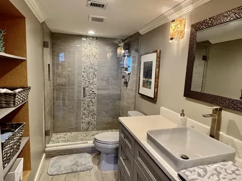 5440 N Ocean Drive Riviera Beach FL 33404