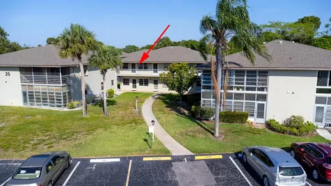 25 Lake Vista Trail Port Saint Lucie FL 34952