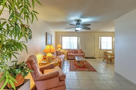 25 Lake Vista Trail Port Saint Lucie FL 34952