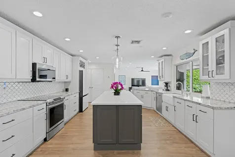 1341 Sw 17th Street Boca Raton FL 33486