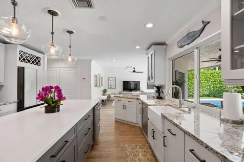1341 Sw 17th Street Boca Raton FL 33486