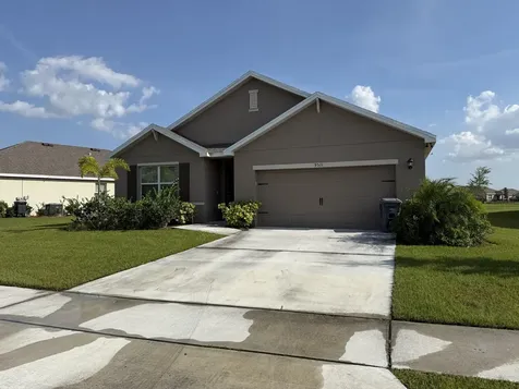 9511 Potomac Drive Fort Pierce FL 34945