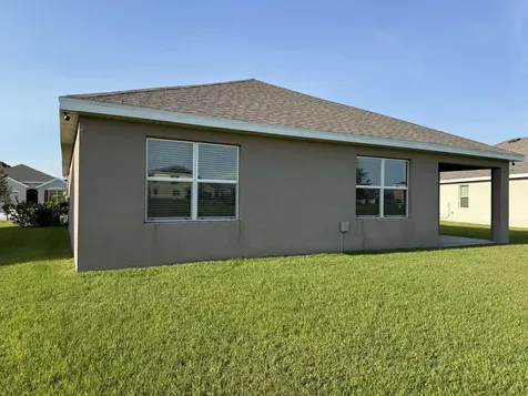 9511 Potomac Drive Fort Pierce FL 34945