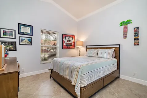 2102 Mahogany Place Palm Beach Gardens FL 33418