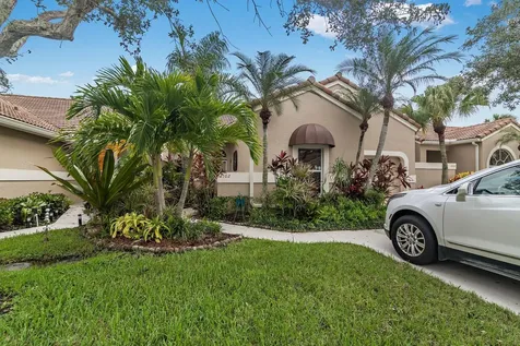 2102 Mahogany Place Palm Beach Gardens FL 33418