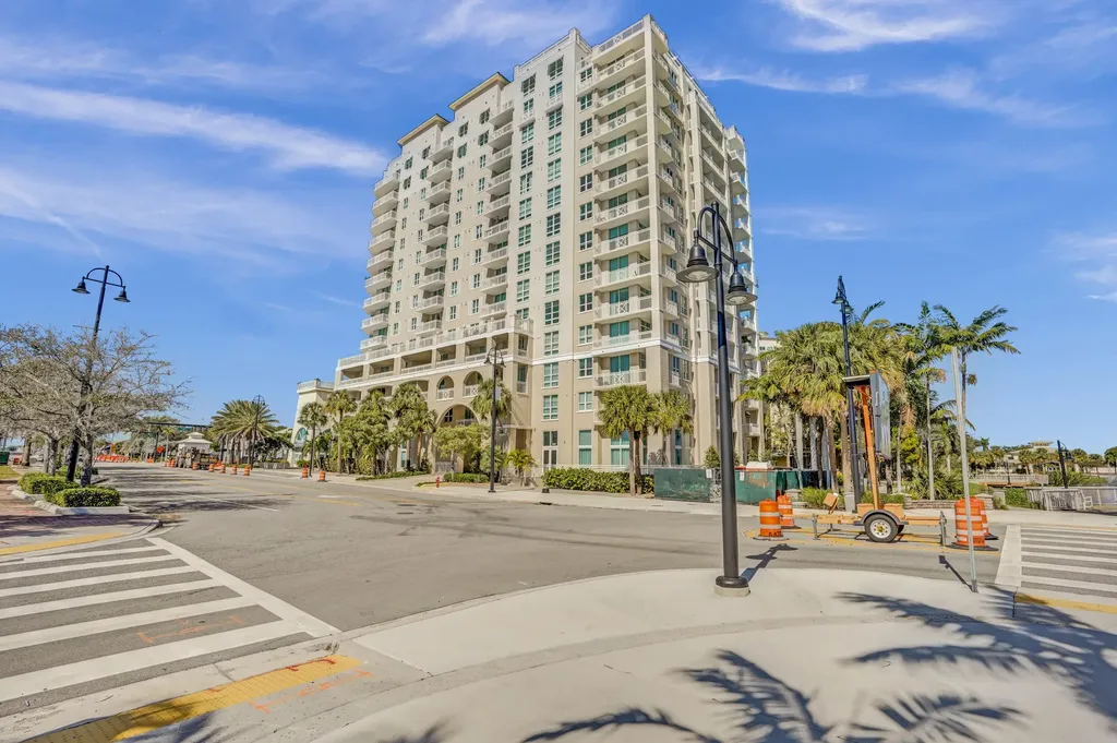 350 N Federal Highway 506 Highway Boynton Beach FL 33435