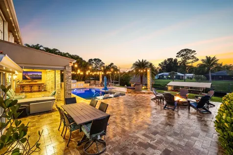 121 Ne Naranja Avenue Port Saint Lucie FL 34983