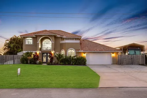 121 Ne Naranja Avenue Port Saint Lucie FL 34983