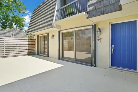707 7th Terrace Palm Beach Gardens FL 33418