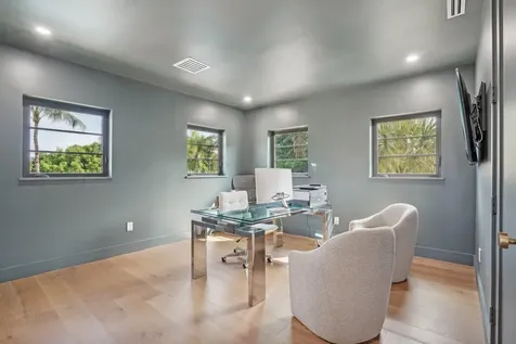 830 Sw 15th Street Boca Raton FL 33486