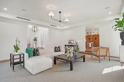 830 Sw 15th Street Boca Raton FL 33486