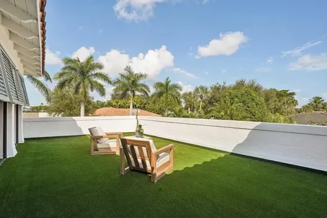 830 Sw 15th Street Boca Raton FL 33486