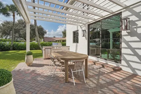 830 Sw 15th Street Boca Raton FL 33486