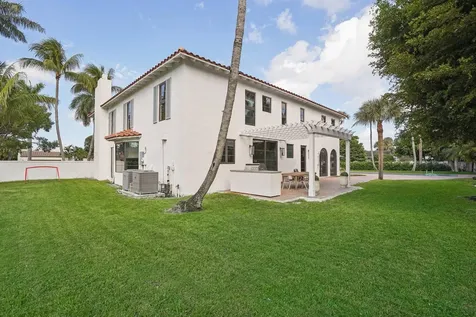 830 Sw 15th Street Boca Raton FL 33486