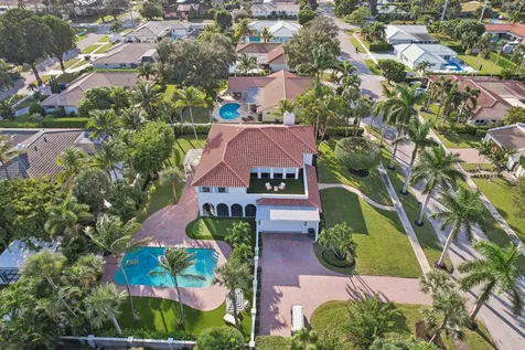830 Sw 15th Street Boca Raton FL 33486