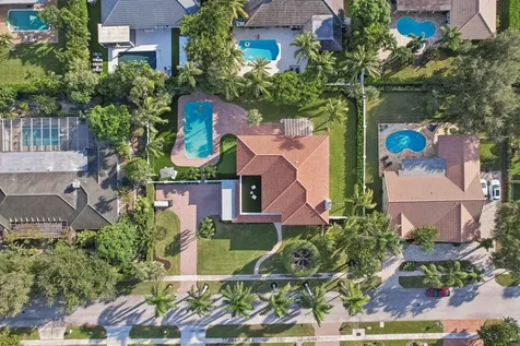 830 Sw 15th Street Boca Raton FL 33486