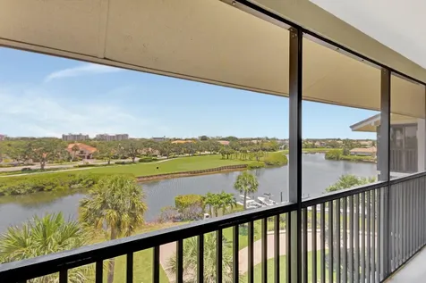 16940 Bay Street Jupiter FL 33477