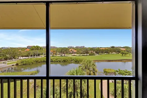 16940 Bay Street Jupiter FL 33477