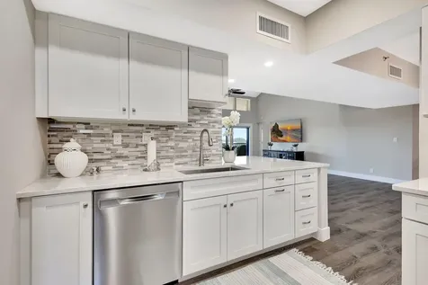 16940 Bay Street Jupiter FL 33477