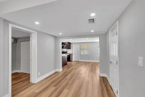125 E Hart Street Lantana FL 33462
