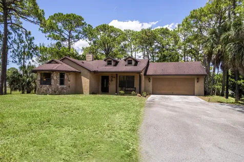 11033 67th Place The Acreage FL 33412