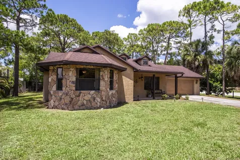 11033 67th Place The Acreage FL 33412
