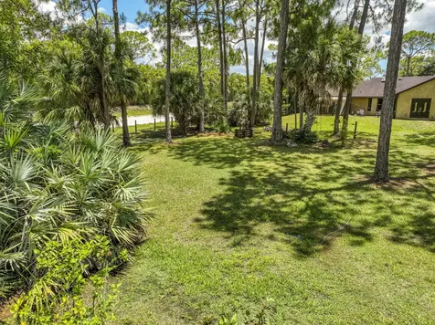 11033 67th Place The Acreage FL 33412