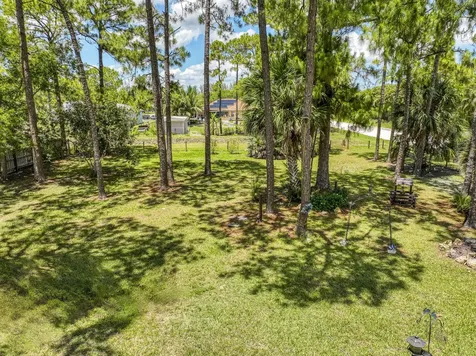 11033 67th Place The Acreage FL 33412