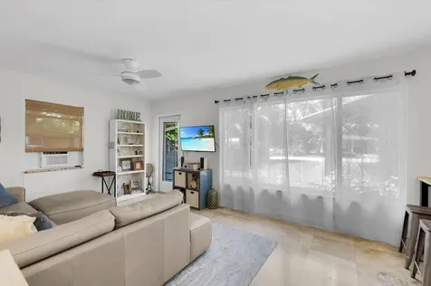 333 Dover Street Boca Raton FL 33487
