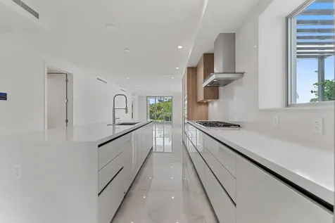 485 E Royal Palm Road Boca Raton FL 33432