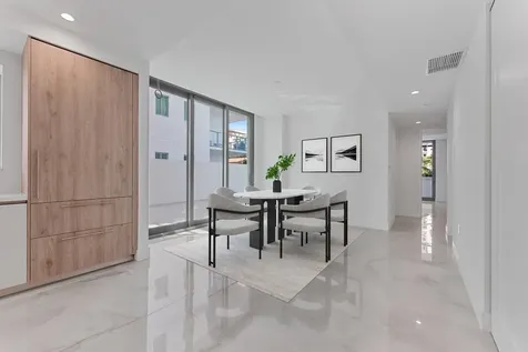 485 E Royal Palm Road Boca Raton FL 33432