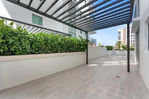485 E Royal Palm Road Boca Raton FL 33432