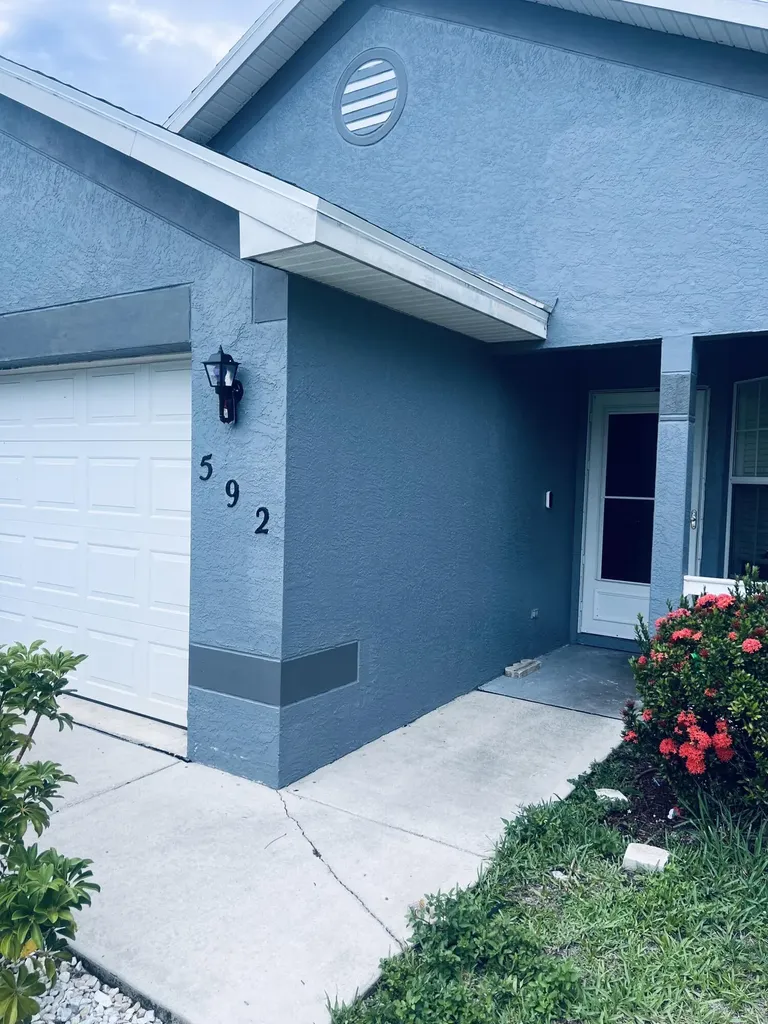592 Nw Turton Terrace Port Saint Lucie FL 34983