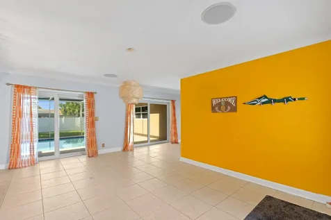 2650 Ne 22nd Street Pompano Beach FL 33062