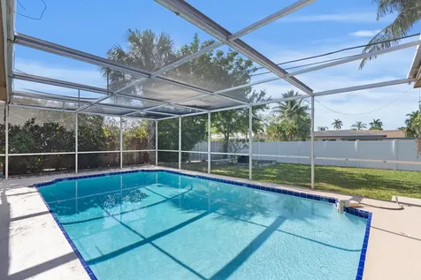 2650 Ne 22nd Street Pompano Beach FL 33062