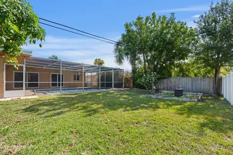 2650 Ne 22nd Street Pompano Beach FL 33062